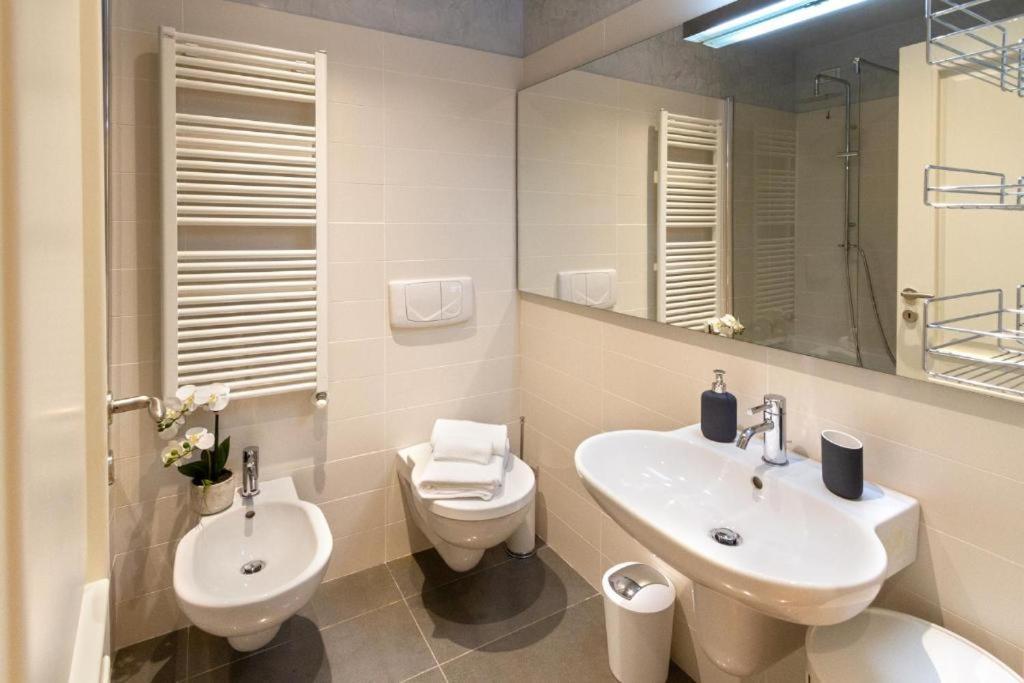Hotel Tu Casa International Near Delhi Airport New Delhi Extérieur photo